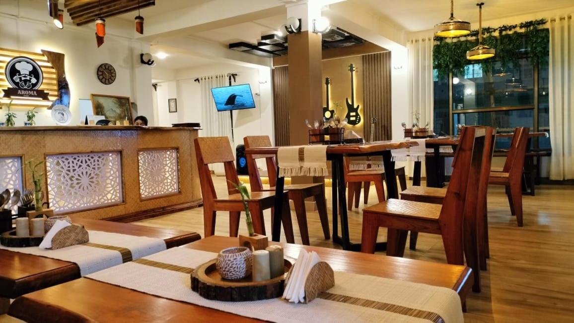 שילונג Aroma Inn מראה חיצוני תמונה