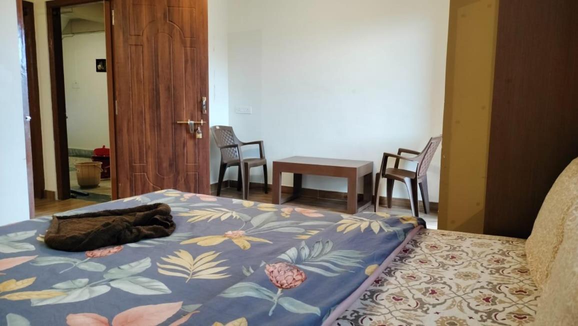 שילונג Aroma Inn מראה חיצוני תמונה