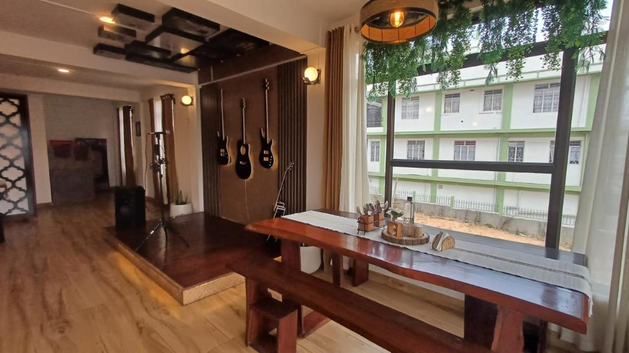 שילונג Aroma Inn מראה חיצוני תמונה